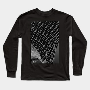 Monochrome photo of triangle shape digital wallpaper Long Sleeve T-Shirt